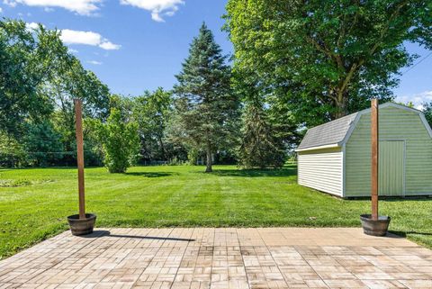Tiny photo for 105 W Stockton Street, Burlington, IN 46915 (MLS # 202625429)