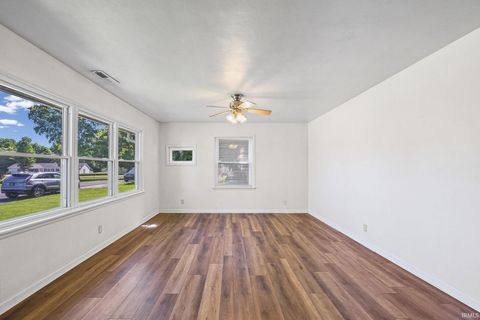 Tiny photo for 105 W Stockton Street, Burlington, IN 46915 (MLS # 202625429)