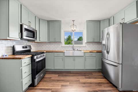Tiny photo for 105 W Stockton Street, Burlington, IN 46915 (MLS # 202625429)