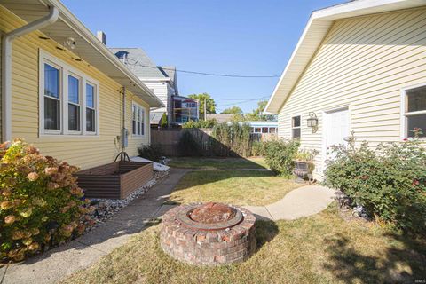 Tiny photo for 619 S 10th Street, Lafayette, IN 47905 (MLS # 202542088)