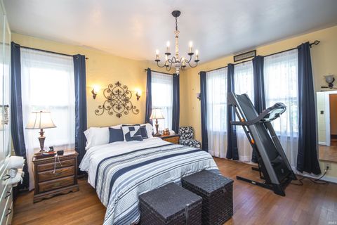 Tiny photo for 619 S 10th Street, Lafayette, IN 47905 (MLS # 202542088)