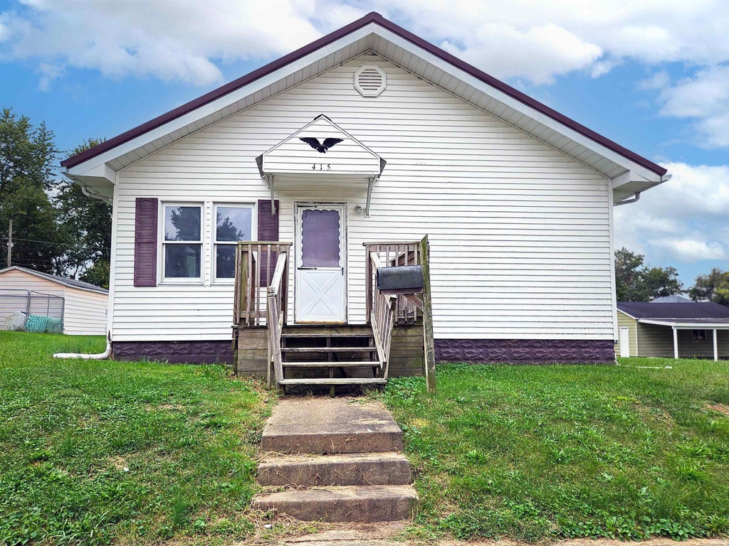 Photo of 415 W 6th Street, Bicknell, IN 47512 (MLS # 202641022)