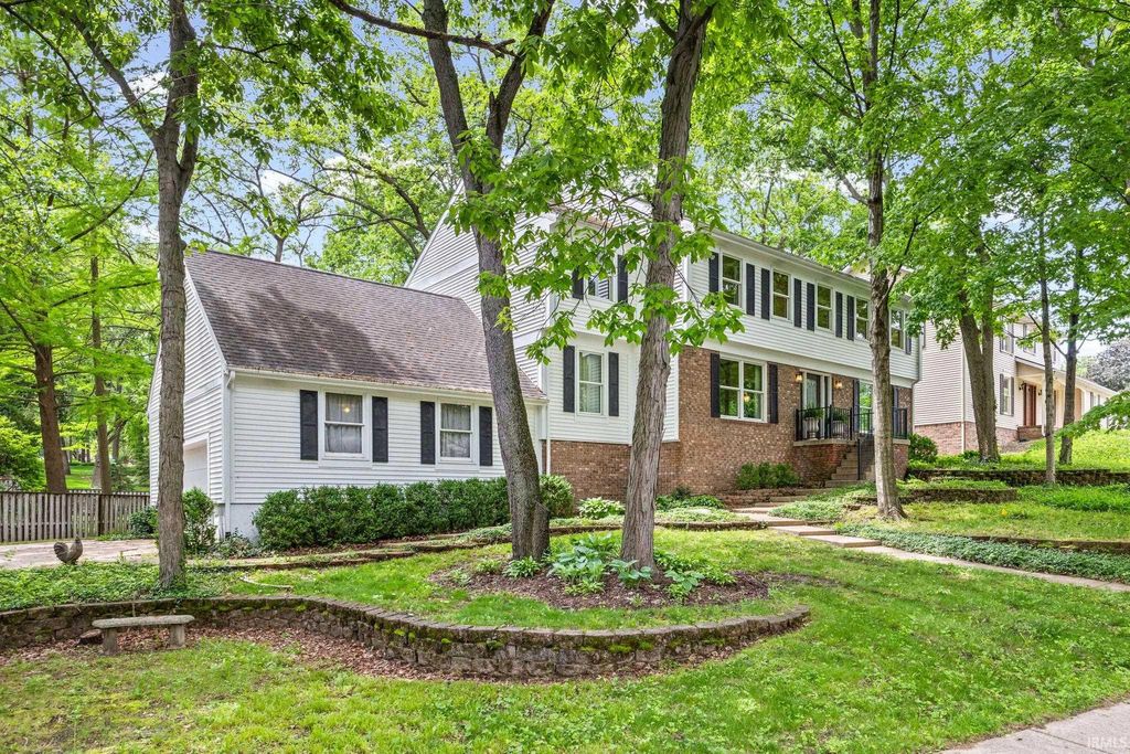 Photo of 2607 Sunrise Avenue, Lafayette, IN 47904 (MLS # 202619411)