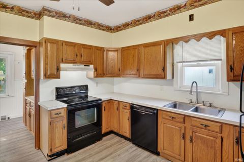 Tiny photo for 29891 Johnson Road, North Liberty, IN 46554 (MLS # 202619803)
