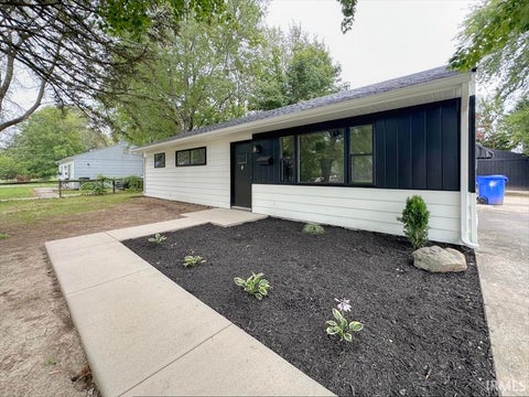 Tiny photo for 1117 BRENTWOOD Drive, Kokomo, IN 46901 (MLS # 202632144)