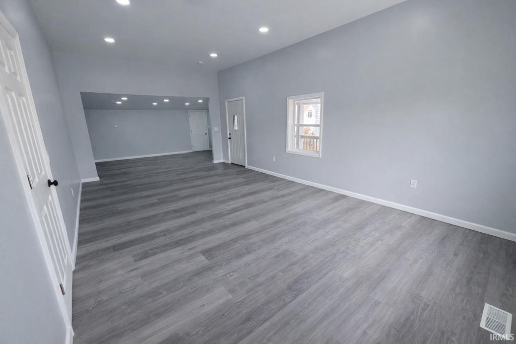 Photo of 1516 Wright Street, Logansport, IN 46947 (MLS # 202604870)