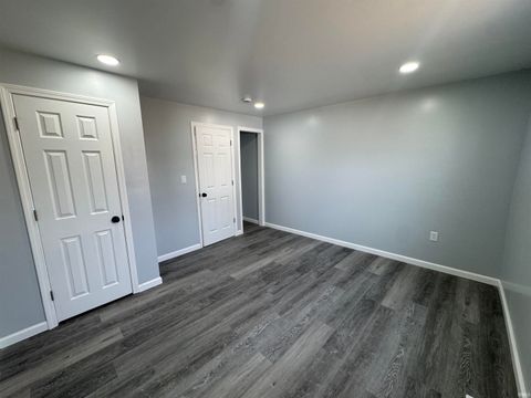 Tiny photo for 1516 Wright Street, Logansport, IN 46947 (MLS # 202604870)