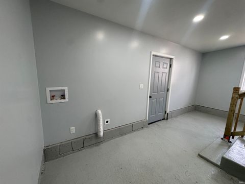 Tiny photo for 1516 Wright Street, Logansport, IN 46947 (MLS # 202604870)