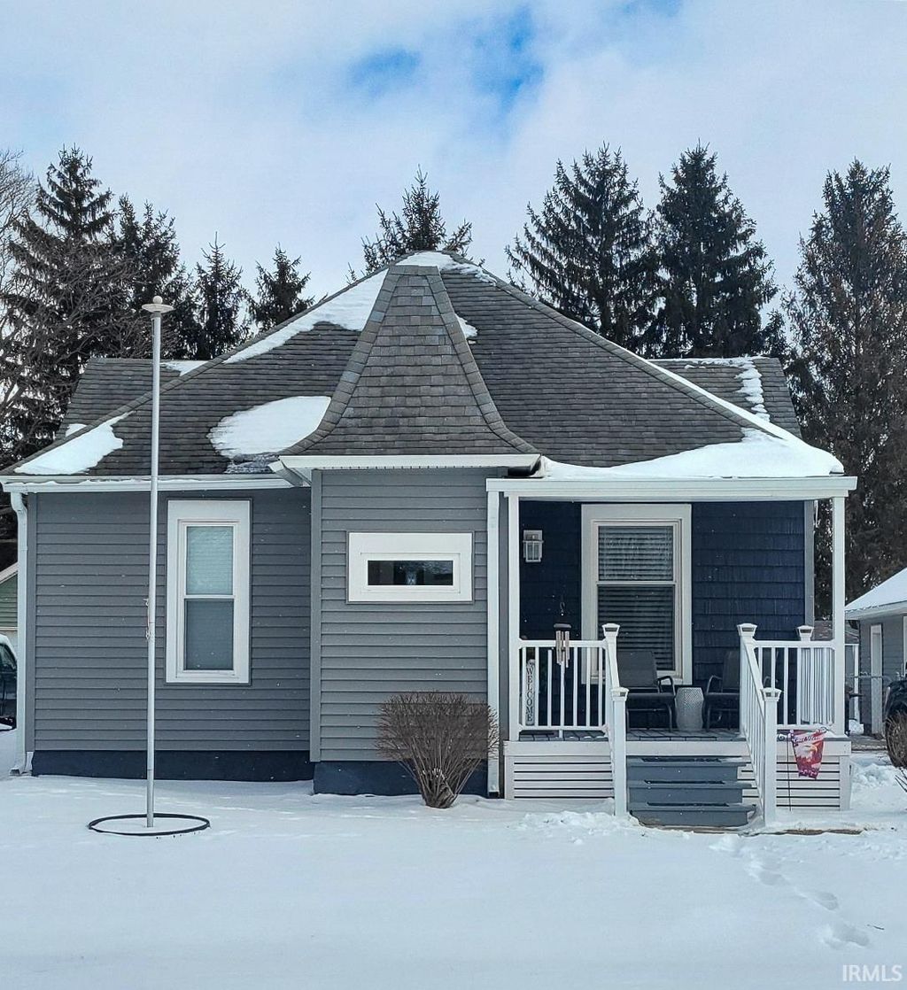 Photo of 303 N Davis Street, Wolcott, IN 47995 (MLS # 202603186)