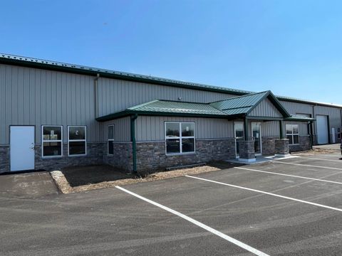 Tiny photo for 385 Blacketor Drive #385 - 395, Rochester, IN 46975 (MLS # 202428504)