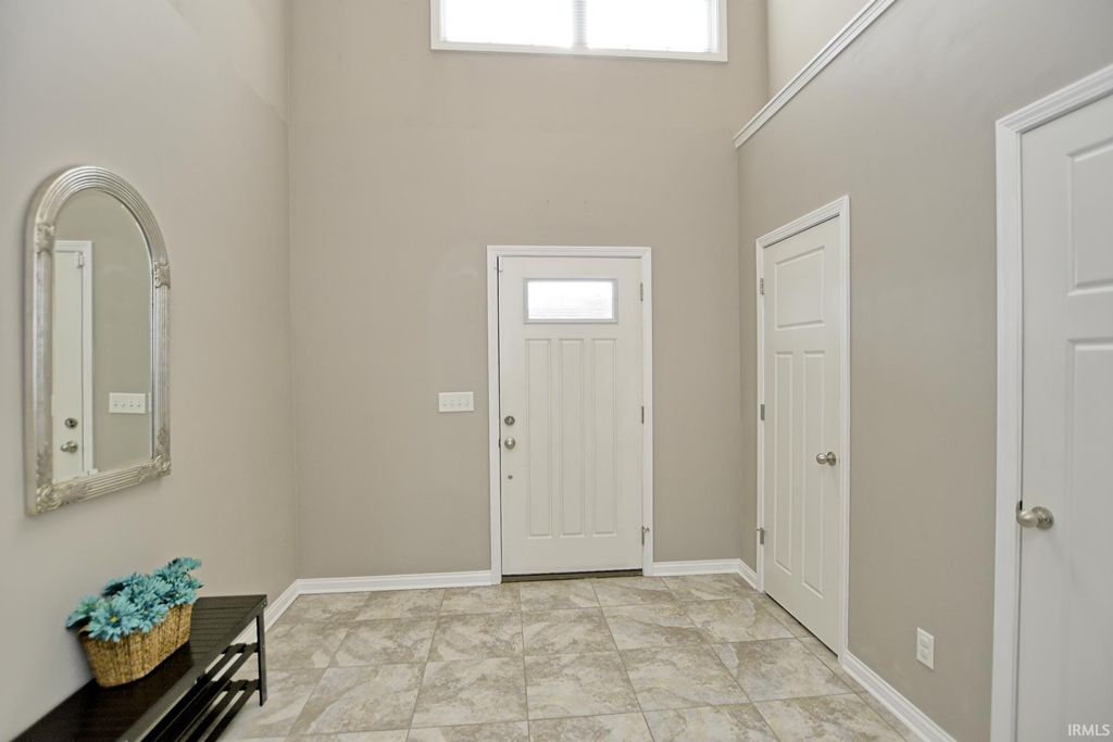 Photo of 832 Groveview Court, Evansville, IN 47711 (MLS # 202602184)