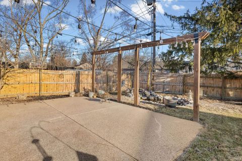 Tiny photo for 2600 Wilshire Avenue, West Lafayette, IN 47906 (MLS # 202607246)