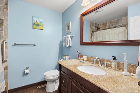 Tiny photo for 2600 Wilshire Avenue, West Lafayette, IN 47906 (MLS # 202607246)
