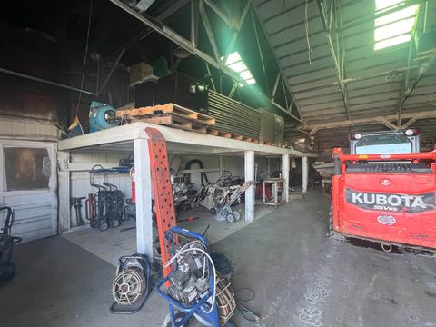 Tiny photo for 3325 E Market Street, Logansport, IN 46947 (MLS # 202602671)