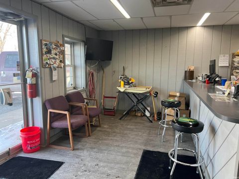 Tiny photo for 3325 E Market Street, Logansport, IN 46947 (MLS # 202602671)