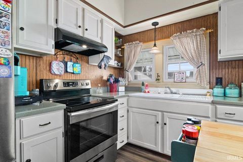 Tiny photo for 709 S Race Street, Princeton, IN 47670 (MLS # 202602258)