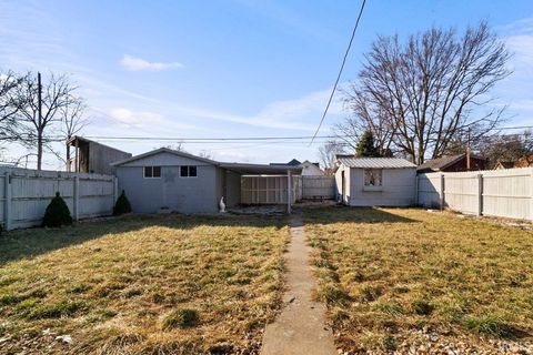 Tiny photo for 709 S Race Street, Princeton, IN 47670 (MLS # 202602258)