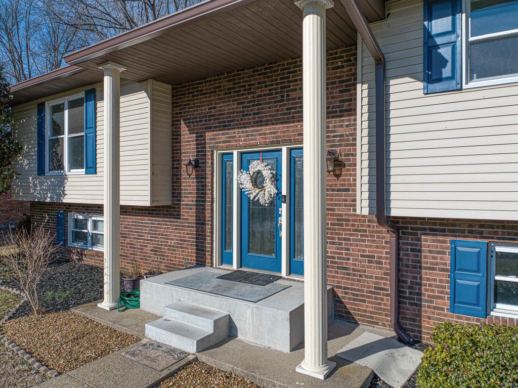 Photo of 8344 N Birch Drive, Newburgh, IN 47630 (MLS # 202600625)