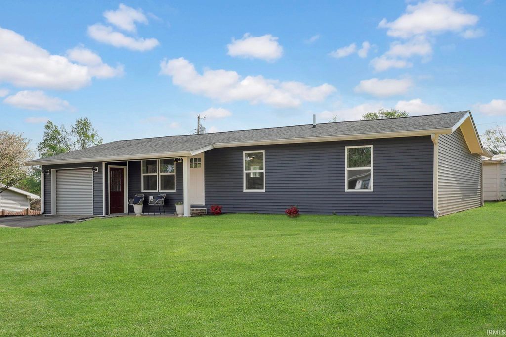 Photo of 307 Eastwood Drive, Bedford, IN 47421 (MLS # 202613824)
