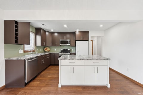 Tiny photo for 6019 Tomahawk Trail, Fort Wayne, IN 46804 (MLS # 202642113)