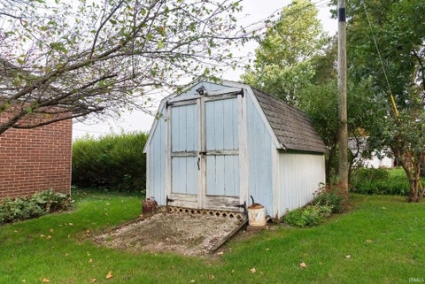 Tiny photo for 104 N 2nd Street, Chalmers, IN 47929 (MLS # 202641148)