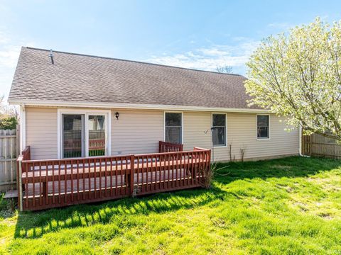 Tiny photo for 1901 N Oriole Drive, Muncie, IN 47304 (MLS # 202612335)