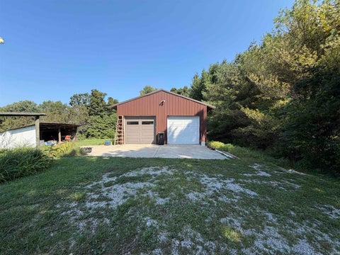 Tiny photo for 187 Pea Ridge Road, Spencer, IN 47460 (MLS # 202637792)