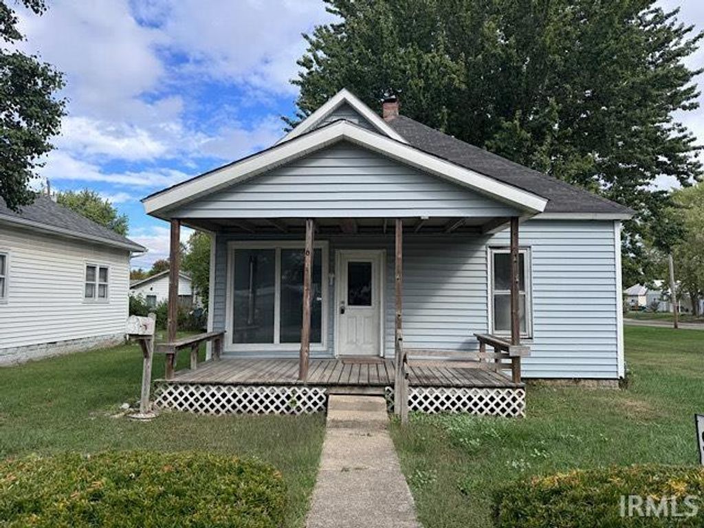 Photo of 625 E Beech Street, Winchester, IN 47394 (MLS # 202540614)