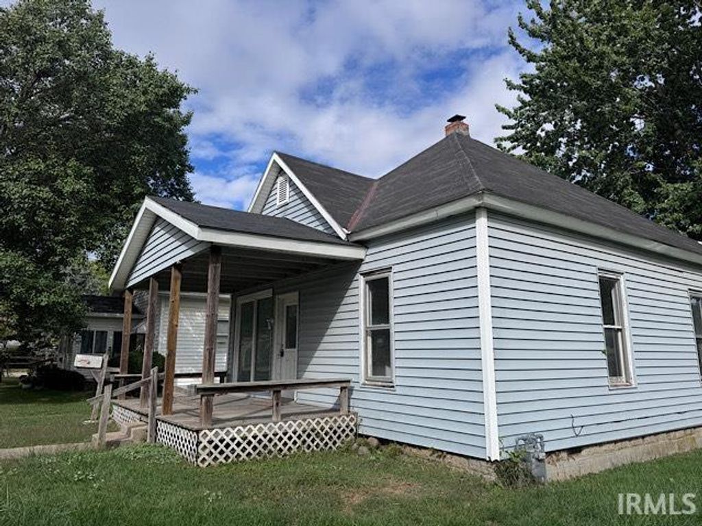 Photo of 625 E Beech Street, Winchester, IN 47394 (MLS # 202540614)