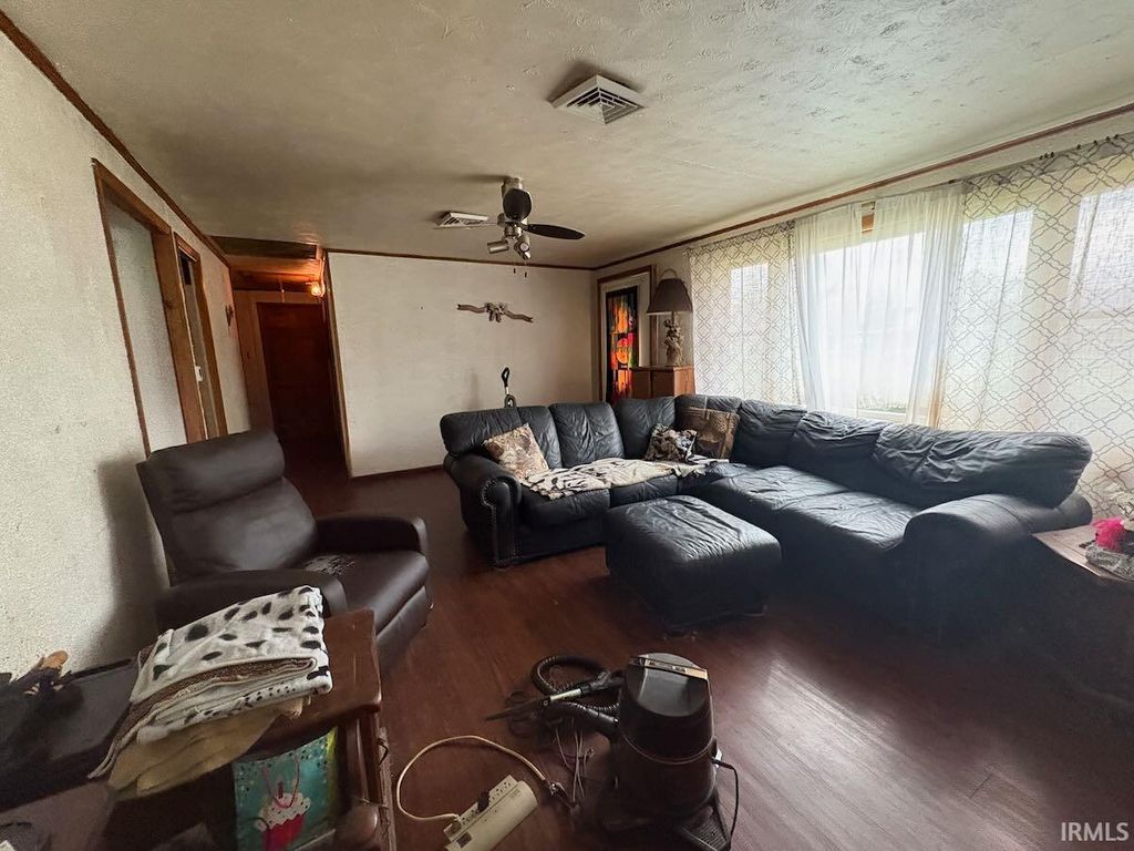 Photo of 59655 Lee Avenue, Elkhart, IN 46516 (MLS # 202610824)