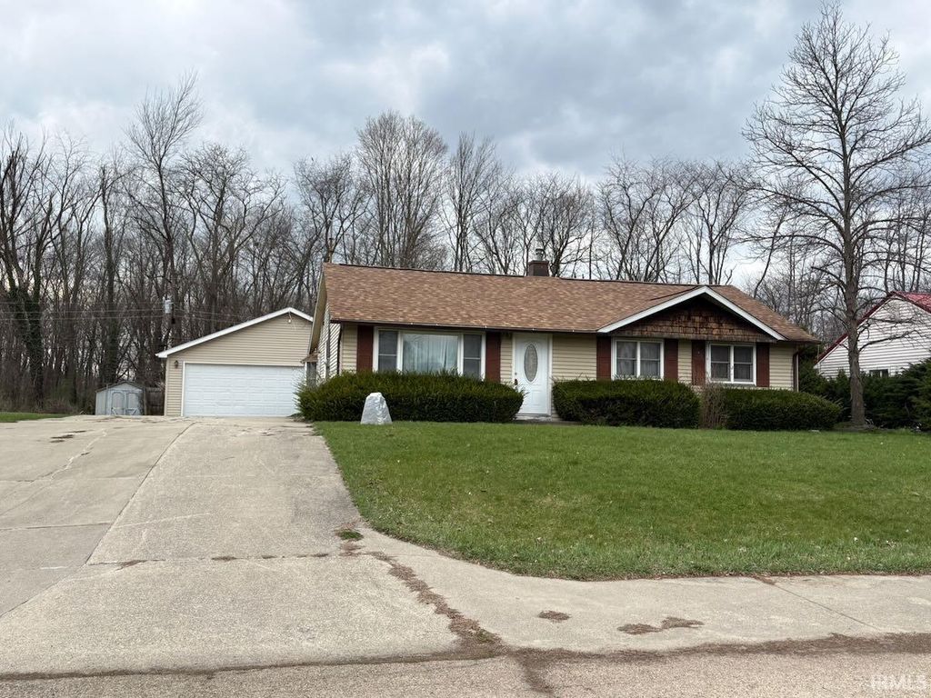 Photo of 59655 Lee Avenue, Elkhart, IN 46516 (MLS # 202610824)