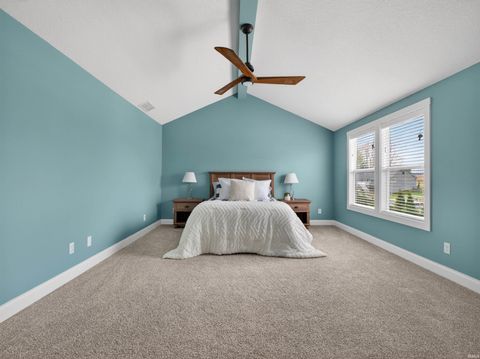 Tiny photo for 10469 N Moore Street, Syracuse, IN 46567 (MLS # 202611134)