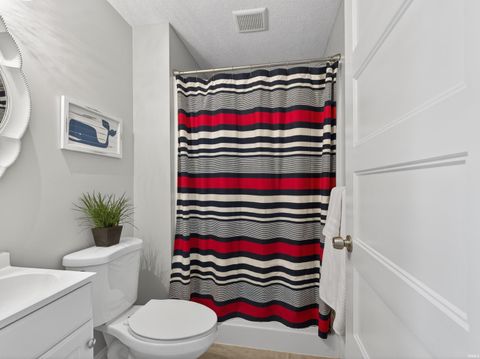 Tiny photo for 10469 N Moore Street, Syracuse, IN 46567 (MLS # 202611134)