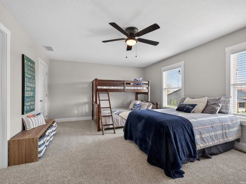 Tiny photo for 10469 N Moore Street, Syracuse, IN 46567 (MLS # 202611134)
