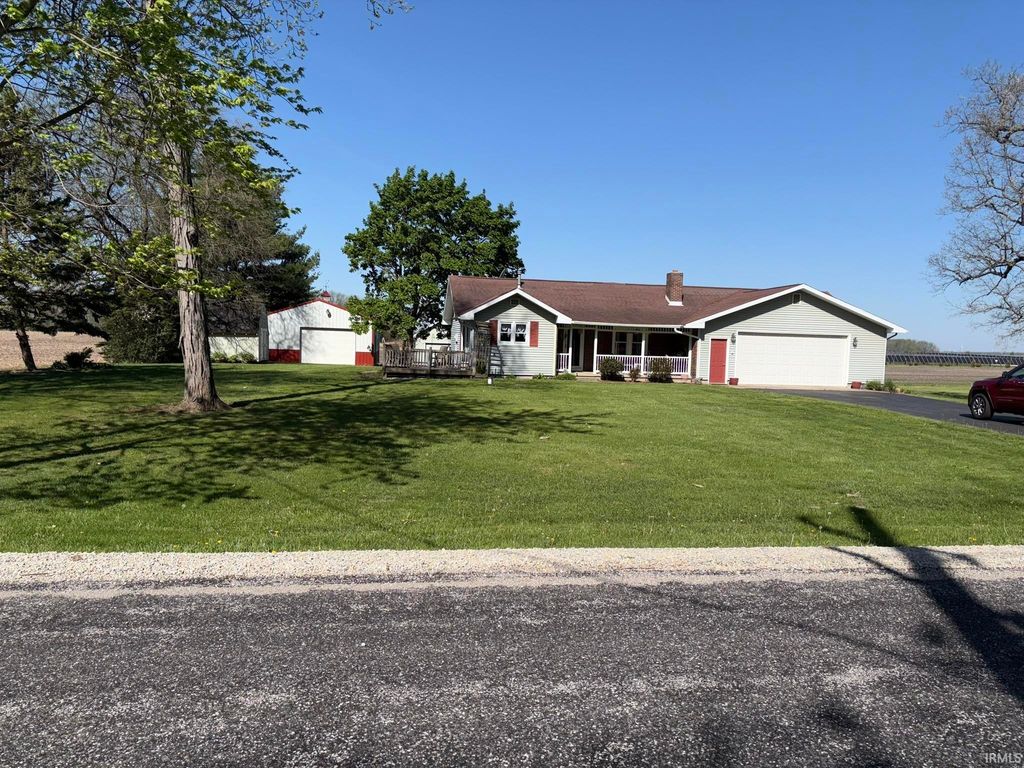 Photo of 2492 S 425 E, Monticello, IN 47960 (MLS # 202616242)