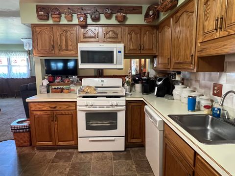 Tiny photo for 2118 Chevy Court, Kokomo, IN 46902 (MLS # 202537281)