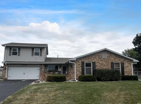 Photo of 2118 Chevy Court, Kokomo, IN 46902 (MLS # 202537281)