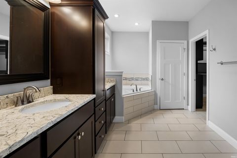 Tiny photo for 1062 N Admirals Pointe Drive, Lafayette, IN 47909 (MLS # 202511371)