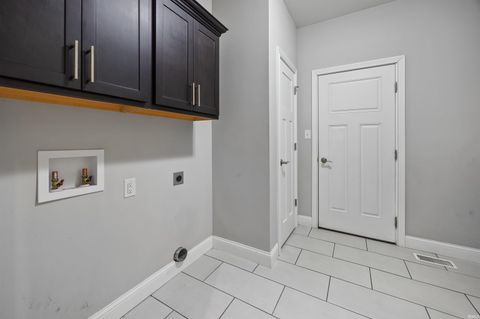 Tiny photo for 1062 N Admirals Pointe Drive, Lafayette, IN 47909 (MLS # 202511371)