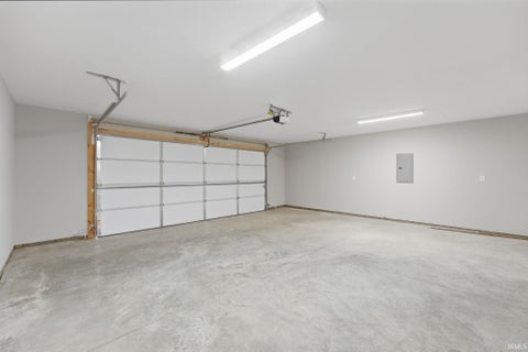 Tiny photo for 5758 E St Johns Avenue, Monticello, IN 47960 (MLS # 202549082)