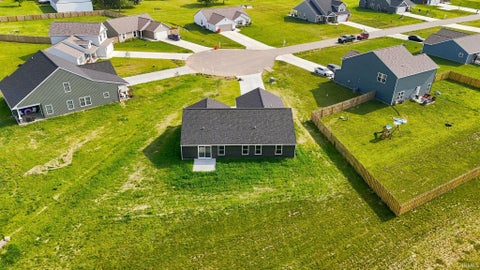 Tiny photo for 5758 E St Johns Avenue, Monticello, IN 47960 (MLS # 202549082)