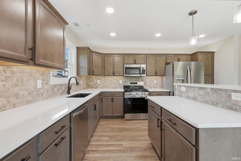 Tiny photo for 5758 E St Johns Avenue, Monticello, IN 47960 (MLS # 202549082)