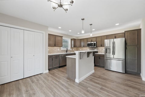 Tiny photo for 5758 E St Johns Avenue, Monticello, IN 47960 (MLS # 202549082)