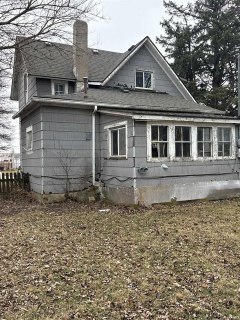 Tiny photo for 903 N Courtland Avenue, Kokomo, IN 46901 (MLS # 202605701)