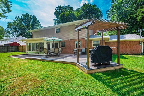 Tiny photo for 2600 W Purdue Avenue, Muncie, IN 47304 (MLS # 202638892)