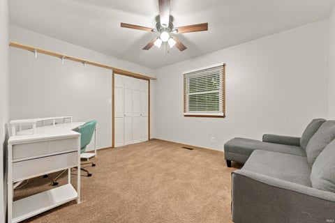 Tiny photo for 2600 W Purdue Avenue, Muncie, IN 47304 (MLS # 202638892)