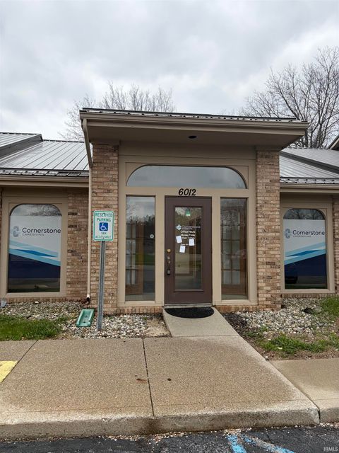 Photo of 6012 Brandy Chase Cove, Fort Wayne, IN 46815 (MLS # 202612526)