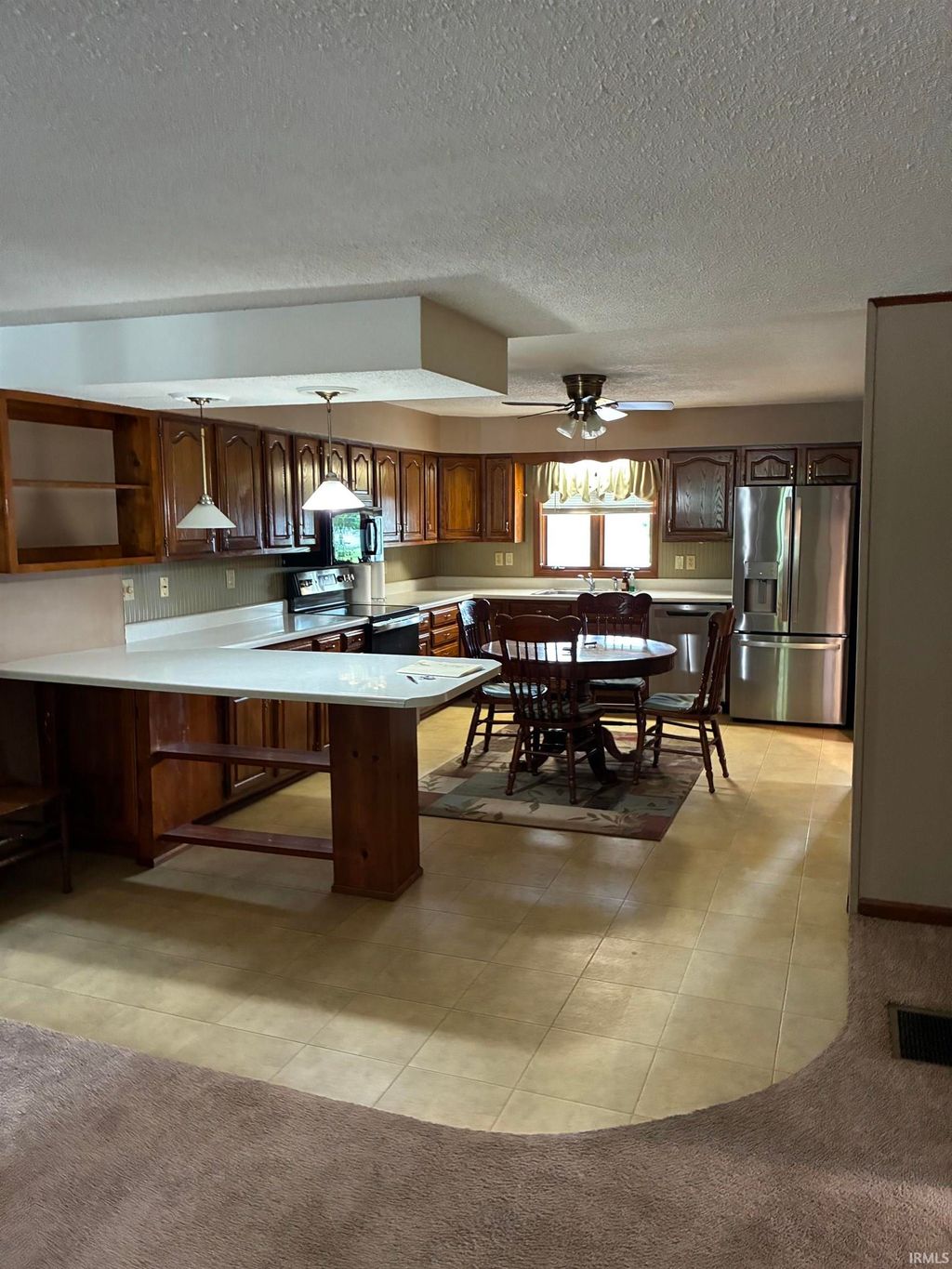 Photo of 909 N Washington Street, Bicknell, IN 47512 (MLS # 202622274)