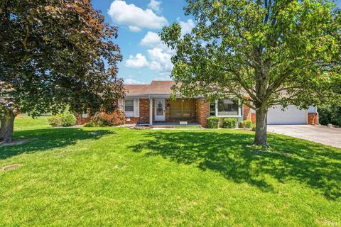 Photo of 412 Roosevelt Drive, Princeton, IN 47670 (MLS # 202618496)