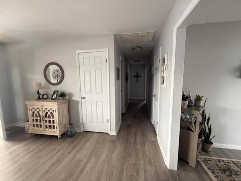 Tiny photo for 6413 E 175 N, Monticello, IN 47960 (MLS # 202605678)